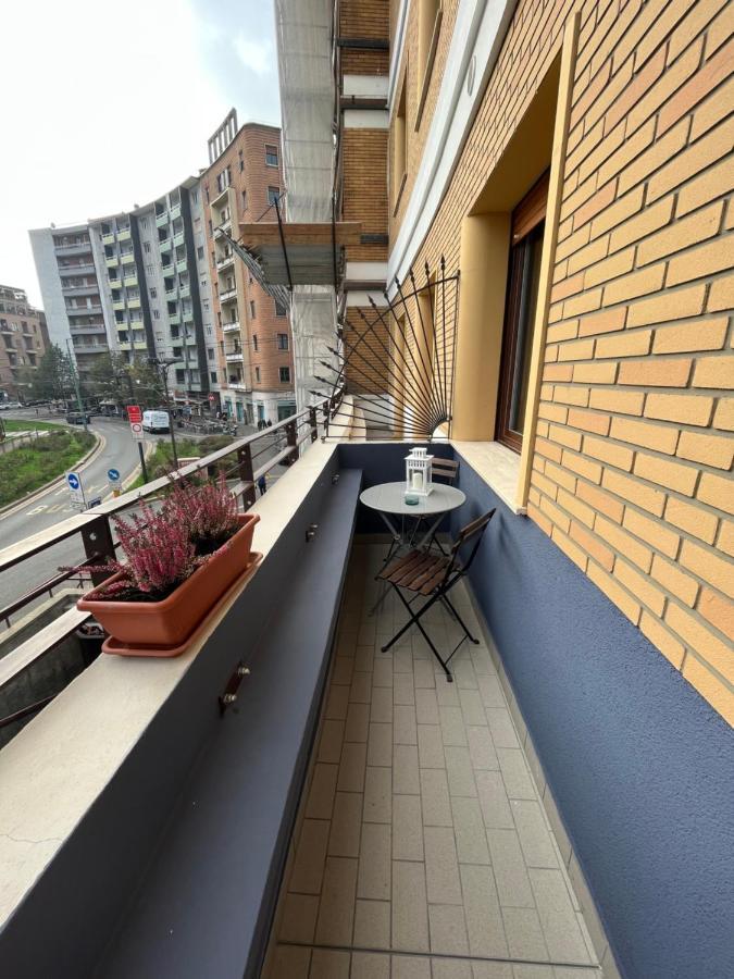 Citta Studi Apartment - Front Metro Lambrate Мілан Екстер'єр фото